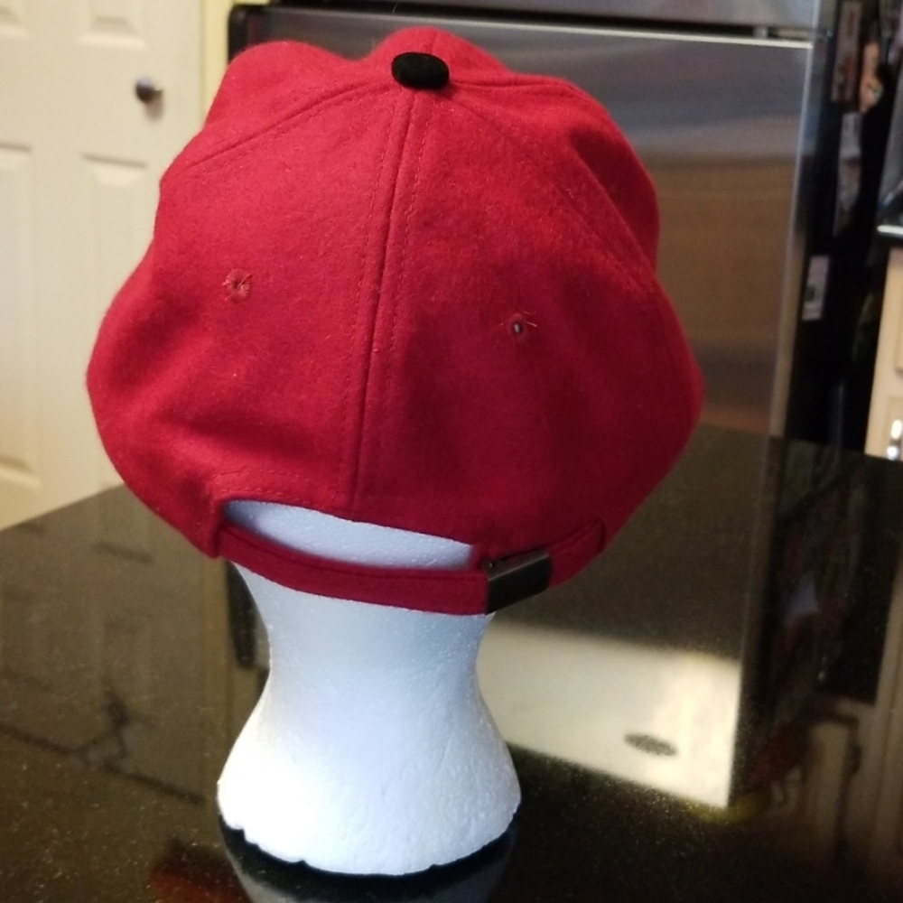 Two-Tone Baseball Hat - Picture 3 of 7